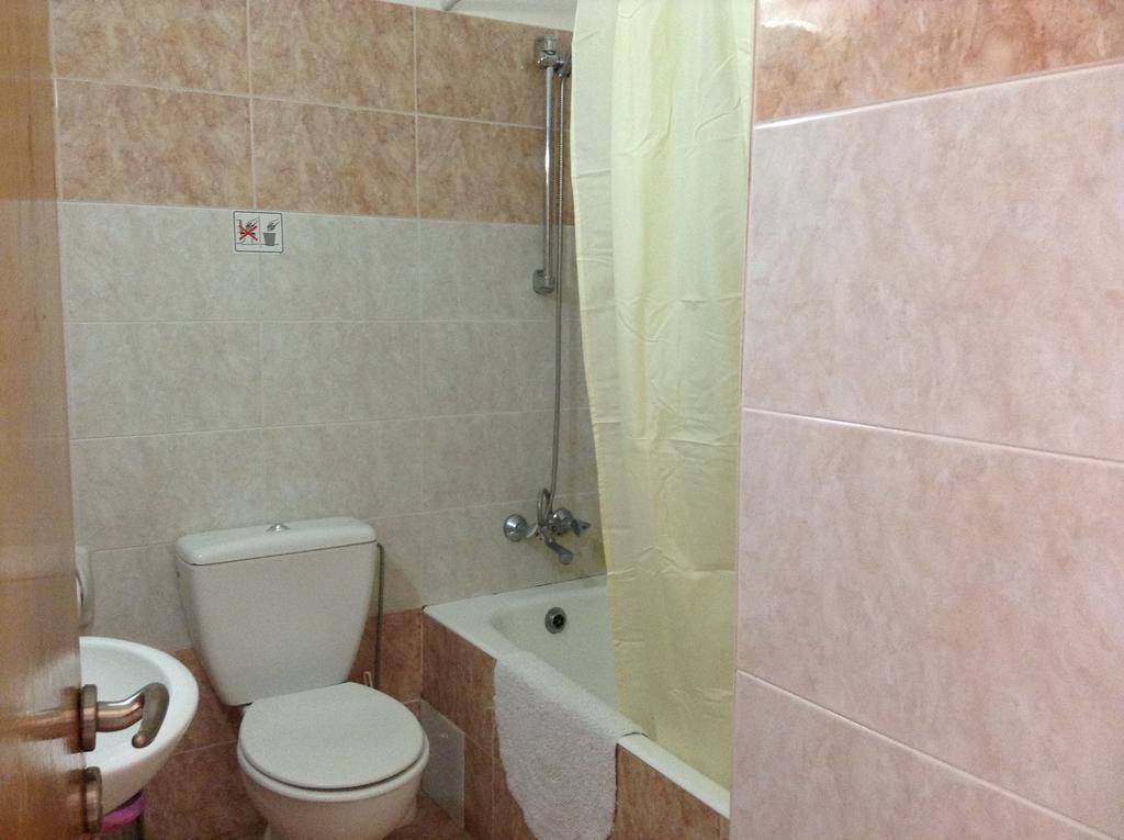 Valana Hotel Apartments Limassol Quarto foto